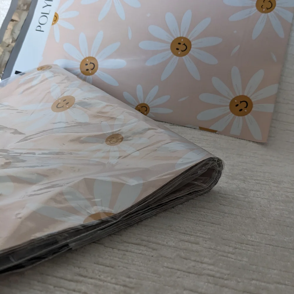 25pk Polymailer Oh Happy day , Spring And Summer Theme